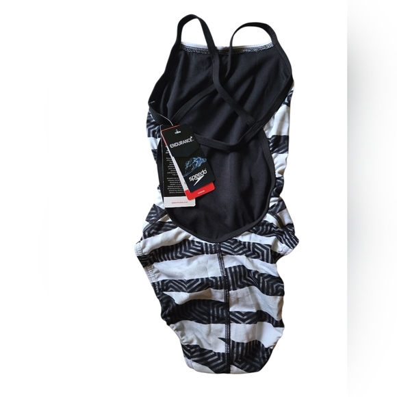 NWT Speedo Endurance Black& White Striped Women's Swimsuit ~Petite Size 20(00) - Picture 4 of 6